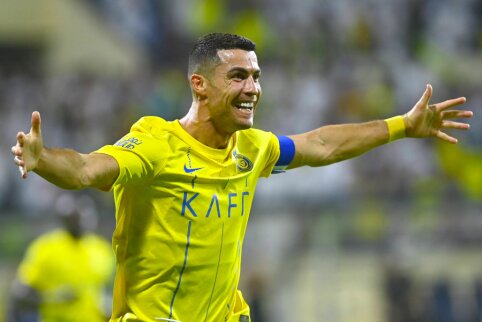 C. Ronaldo panoro pratęsti kontraktą su „Al Nassr“