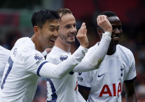 „Tottenham“ išvykoje pranoko „Bournemouth“ futbolininkus