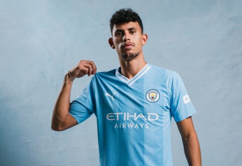 Oficialu: „Wolves“ ir „Manchester City“ apsikeitė žaidėjais