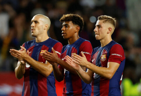 „Barcelona“ pratęs kontraktą su jaunuoju talentu
