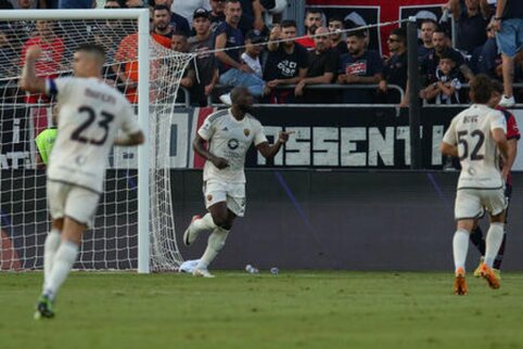 „AS Roma“ išvykoje šventė užtikrintą pergalę, „Lazio“ 5 įvarčių mūšyje palaužė „Atalantą“