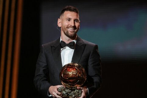 Netikėtumas neįvyko – „Auksinis kamuolys“ aštuntą kartą įteiktas L. Messi