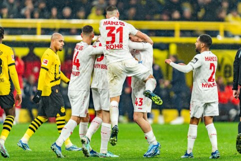 Vokietijoje – toliau nelaiminti „Borussia“ bei lygiųjų vakaras