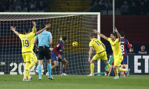 Ispanijoje „Barcelona“ rezultatyviose rungtynėse nusileido „Villarreal“ klubui