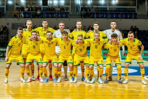 Pirma mušusi futsal rinktinė Jonavoje pralaimėjo Ukrainai