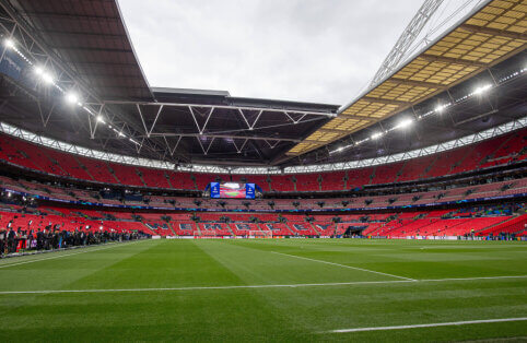 „Premier“ lygoje bus panaikinta svarbiems įvykiams skirta tylos minutė