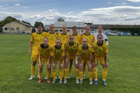 Merginų U16 rinktinė pralaimėjo bendraamžėms iš Čekijos