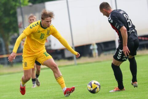 U21 rinktinė taikiai išsiskyrė su vienais Pirmos lygos lyderių