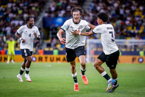Dramos Europos U21 čempionate: M. Telas nulėmė prancūzų pergalę, o italai beveik išgyveno devyniese