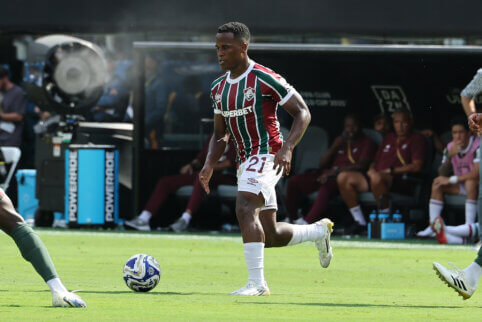 Prie „Wolves“ klubo prisijungs „Fluminense“ ekipos žaidėjas J. Arias