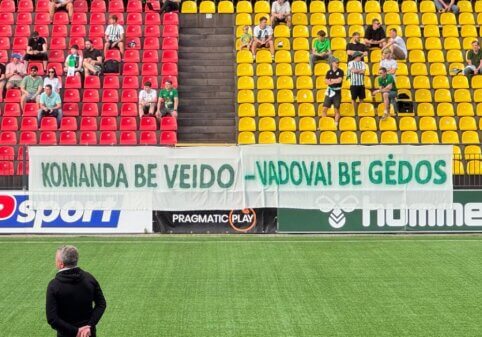 Sirgalių protestu pažymėtame mače „Žalgiris“ išvargo pergalę prieš „Džiugą“