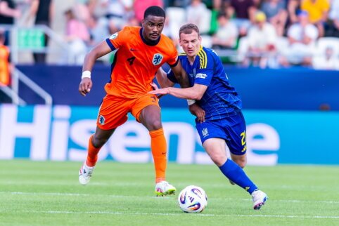 H. Nijmanas: „Tiesa ta, kad J. Hato kalbasi su „Chelsea“ ekipa“