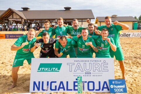 „Kauno Žalgiris“ apgynė STIKLITA Lietuvos paplūdimio futbolo taurės titulą
