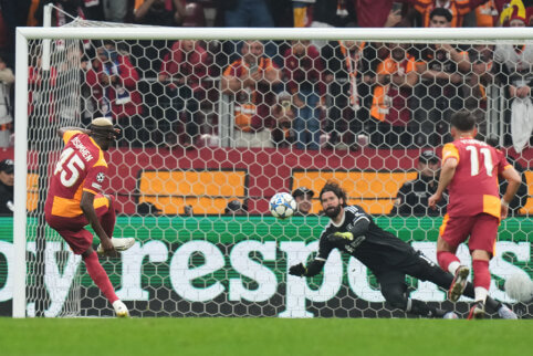 Čempionų lyga: „Liverpool“ krito Stambule, „Tottenham“ vos išvengė pralaimėjimo Norvegijoje