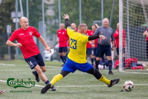 „Carlsberg Nealkoholinis“ Lietuvos senjorų (60+) čempionate į priekį veržiasi uteniškiai