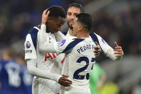 „Tottenham“ išvykoje sutriuškino „Everton“