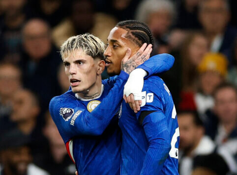 „Chelsea“ pasiekė trečią pergalę iš eilės „Tottenham“ tvirtovėje