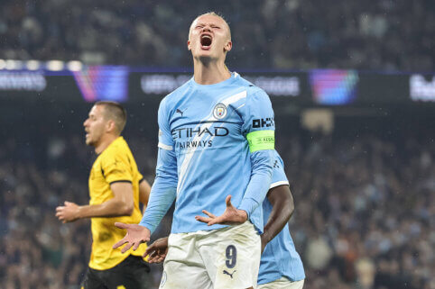 „Man City“ nepasigailėjo vokiečių, „Barca“ vos negavo niukso Belgijoje