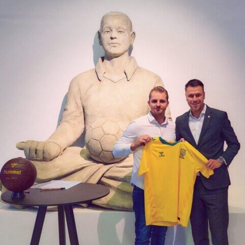 Naujas žingsnis ilgamečiame bendradarbiavime: Danijoje pasirašyta LFF ir „Hummel“ sutartis
