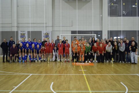 Šiaulietės triumfavo LSFL studenčių futsal turnyre