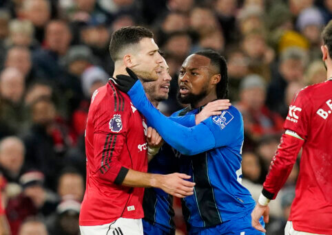 Aštuonių įvarčių fiestoje „Man Utd“ ir „Bournemouth“ pasidalino po tašką