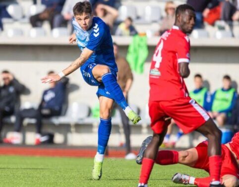 E. Kaušinis lieka „Hegelmann“ gretose