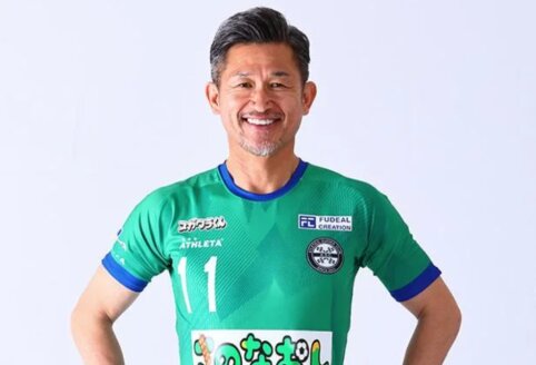 58-erių Japonijos futbolininkas K. Miura tęsia profesionalo karjerą