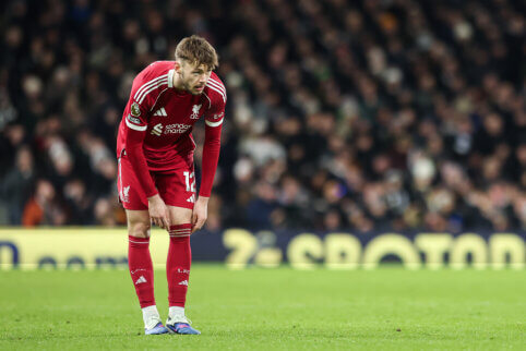 C. Bradley dėl kryžminių raiščių traumos nežais iki sezono pabaigos