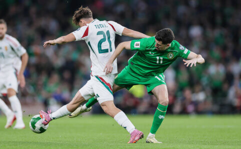 „Bournemouth“ papildys Vengrijos rinktinės atraminis saugas