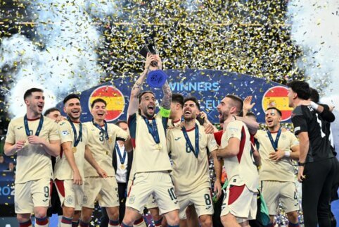 Europos futsal čempionato trylikta diena: įvarčiais nusėtas finišas