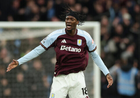 T. Abrahamas: „Kodėl „Aston Villa“ klubui nepakovojus dėl titulo?“