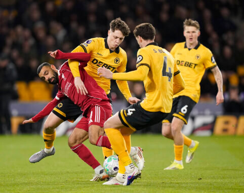 „Wolves“ skėlė antausį „Liverpool“ klubui