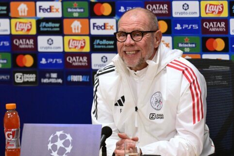 Nyderlanduose stringantis „Ajax“ klubas atsisveikino su laikinu treneriu