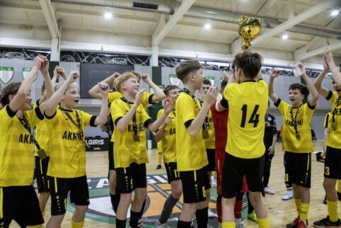 Akmeniškiai triumfavo jaunimo futsalo U14 finaliniame ketverte