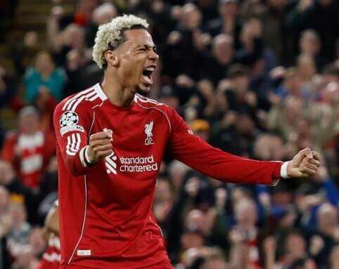 Čempionų lyga: „Liverpool“ per 11 minučių pribaigė turkų ekipą