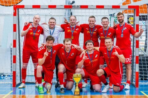 Kazlų Rūdoje finišavo Lietuvos veteranų (35+) futsal pirmenybės