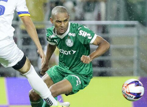 „Man Utd“ nusižiūrėjo brangų 16-metį brazilą