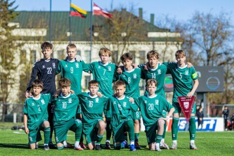 Pirmoji U14 rinktinės akistata su latviais pasibaigė lygiosiomis