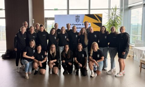 Druskininkuose surengtas pirmasis FIFA projekto „Female Coach Mentorship“ seminaras