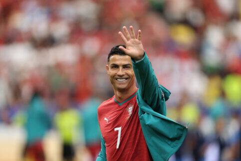 Legenda prisistatė: C. Ronaldo „dublis“ padėjo Portugalijai sutriuškinti Uzbekistaną