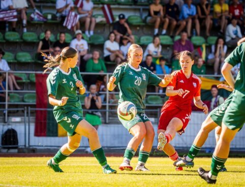 Merginų U17 Baltijos taurėje lietuvaitės nusileido Latvijos komandai