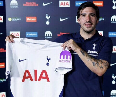 Oficialu: „Tottenham“ pristatė už devynženklę sumą į klubą atvykusį S. Tonali