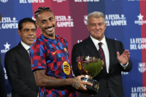 Kontrolinėse rungtynėse „Barcelona“ palaužė legendinę Egipto komandą