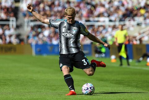„Newcastle“ artėja prie naujos sutarties su L. Hallu