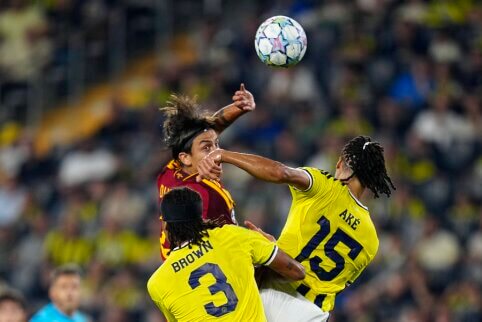 Sugrįžimais pažymėtose rungtynėse – aršios „Fenerbahce“ ir „AS Roma“ lygiosios