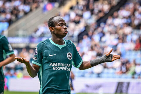 „Brighton“ išvykoje sumindė į „Premier“ lygą grįžusią „Coventry City“ ekipą
