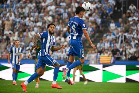 Puikiai sezoną pradėjęs „Deportivo“ išsiskyrė taikiai su „Betis“ ekipa