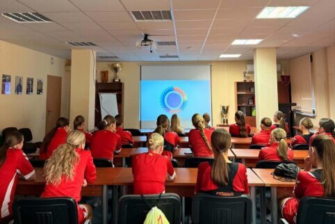 „Women’s Fitness Cycle“ projektas įtraukė merginų U19 rinktinę ir Kauno regiono komandas