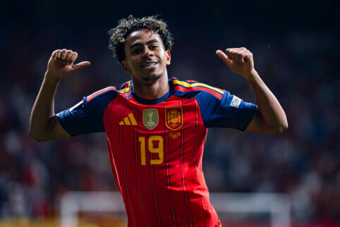 Nuostabus L. Yamalio įvartis padėjo Ispanijai įveikti Čekiją