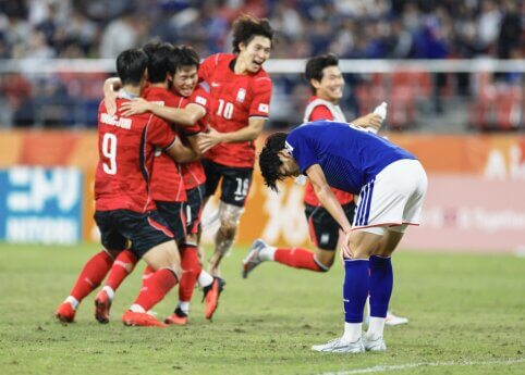 Azijos žaidynėse – Pietų Korėjos futbolininkų ašaros po triumfo prieš Japoniją: išvengs kariuomenės